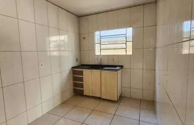 Casa com 3 quartos à venda no Centro, Araras 