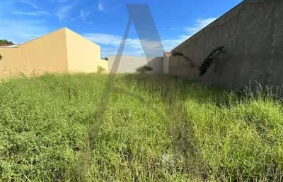Terreno à venda no Jardim Universitário, Araras 