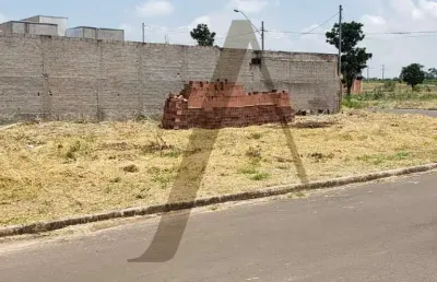 Terreno à venda no Jardim Samantha, Araras 