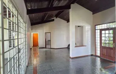 Casa com 5 quartos à venda no Jardim Cândida, Araras 