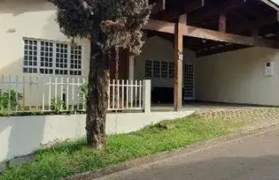 Casa em condomínio fechado com 3 quartos para alugar na Chácara Bela Vista, Araras 