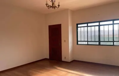 Casa com 2 quartos para alugar na Vila Bressan, Araras 