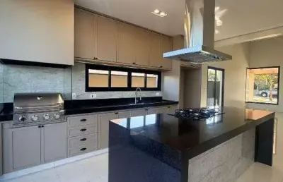Casa em condomínio fechado com 3 quartos à venda no Jardins de Samantha III, Araras 
