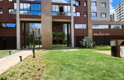 -apto 4 quartos, 2 suítes, 2 semi suítes, sala ampla, vista livre, 3 vagas de garagem, lazer completo, frente praça