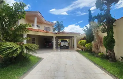 -excelente casa em lote 1000m2 rua 10 área construída 1200m2 6 quartos sendo 3 suítes local residencial/comercial