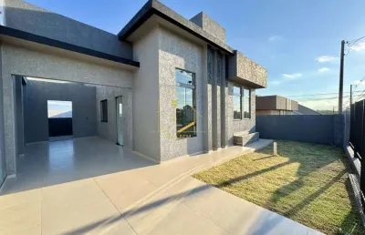 Casa com passagem lateral e suíte (68,40m²) no loteamento cataratas