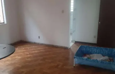 Casa com 4 quartos à venda na rua souza bastos, floresta, belo horizonte, 255 m2 por r$ 998.000