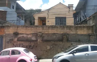 Casa com 3 quartos à venda na rua cantagalo, aparecida, belo horizonte, 200 m2 por r$ 435.000