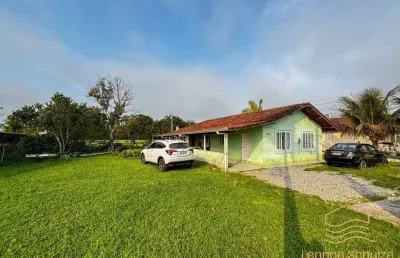 Casa 4 quartos na avenida principal de itapocu - araquari