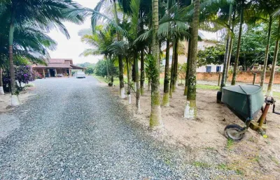 Chácara dos sonhos no bairro conquista – balneário barra do sul!