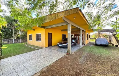 Casa ampla a 300m da lagoa, bairro costeira, balneário barra do sul