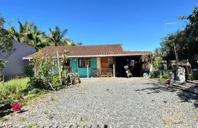 Casa com 3 quartos balneário barra do sul – bairro salinas