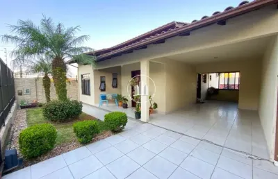 Casa com 4 quartos à venda na Rua Elis Regina, 435, Areias, São José
