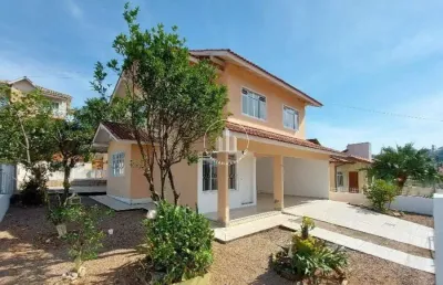Casa com 3 quartos à venda na Rua Joci José Martins, 84, Pagani, Palhoça