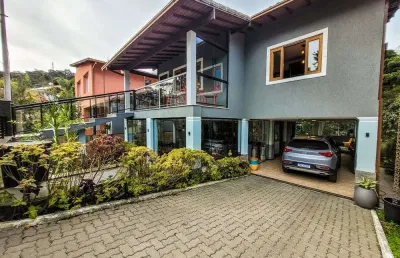 Casa com 4 dormitórios à venda, 250 m² por r$ 1.280.000,00 - posse - teresópolis/rj