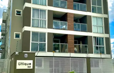 Apartamento térreo 2 quartos com 1 suíte 1 vaga e piso laminado