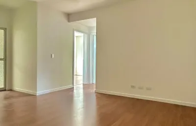 Apartamento térreo 2 quartos com 1 suíte 1 vaga e piso laminado