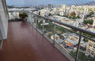Planta diferenciada com varandão, 3 qts ,2 vgs e infra