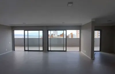 Cobertura com 3 quartos para alugar na Rua Irmã Bonavita, 307, Estreito, Florianópolis
