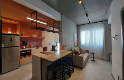Apartamento com 1 quarto para alugar na Rua Adolfo Melo, 41, Centro, Florianópolis