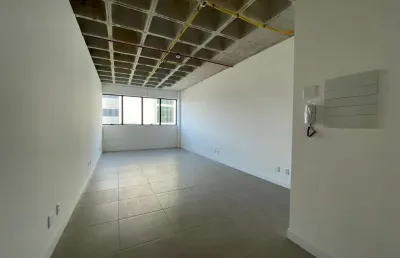 Sala comercial para alugar na Rodovia José Carlos Daux, 500, João Paulo, Florianópolis