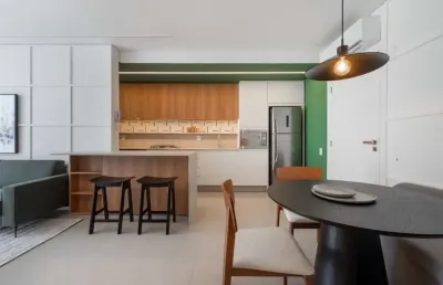 Apartamento com 2 quartos para alugar na Rua Coronel Pedro Demoro, 1507, Balneário, Florianópolis