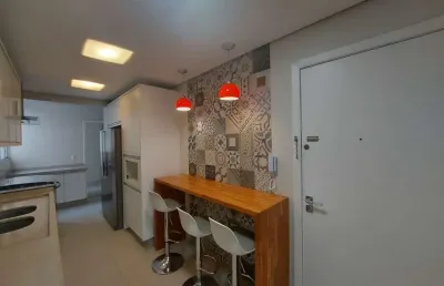 Apartamento com 3 quartos para alugar na Rua Almirante Lamego, 943, Centro, Florianópolis