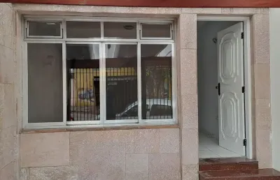 Casa com 3 quartos para alugar na Rua Joaquim Guarani, 375, Jardim das Acacias, São Paulo
