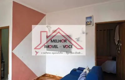 Casa 3 dormitórios, 1 vaga, quintal grande, vila togni em poços de caldas