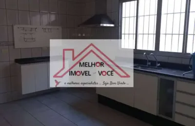 Sobrado a venda muito bem localizado na região norte