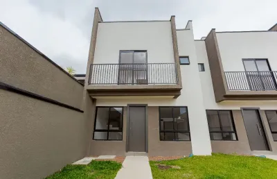 Sobrado cond - xaxim – 100m² priv. + 38m² de terraço descoberto + 19m² de jardim