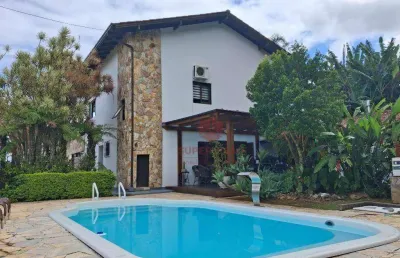 Casa à venda, 438 m² por r$ 2.350.000,00 - itacorubi - florianópolis/sc