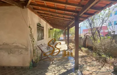 Casa comercial com 1 sala à venda no Centro, Mateus Leme 