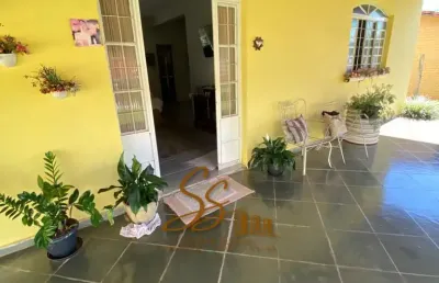 Oportunidade 2 casas em área de 800 m² bairro- central - mateus leme