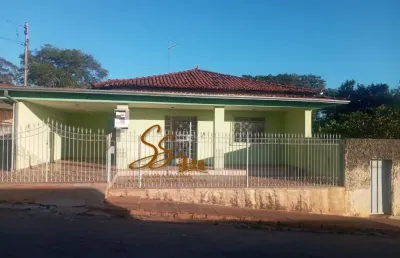 Casa ampla e confortável em mateus leme bairro: maria cristina lote de 365m² – r$ 375.000,00