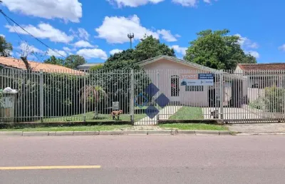 Imóvel à venda com 2 casas e terreno com área total de 630m²