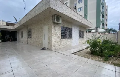 Casa térrea, 3 dormit (suíte) e lazer no são vicente.