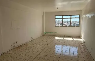 Sala comercial com 2 salas à venda na Rua Fernando Camargo, Centro, Americana