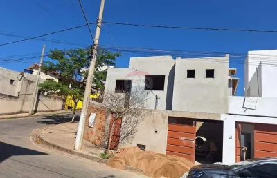 Casa com 3 quartos à venda no Santa Clara, Conselheiro Lafaiete 