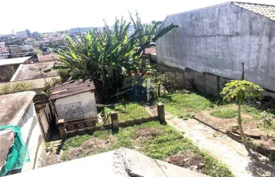 Casa no bairro chapada com localização de grande potencial para fins comerciais ou moradia!!