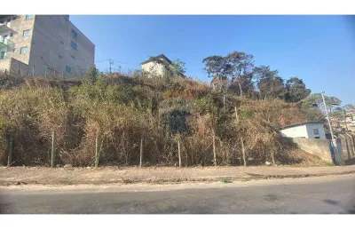 Terreno à venda no Cachoeira, Conselheiro Lafaiete 