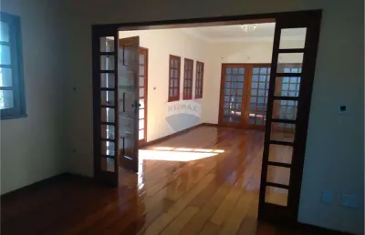 Casa com 4 quartos para alugar no São Dimas, Conselheiro Lafaiete 