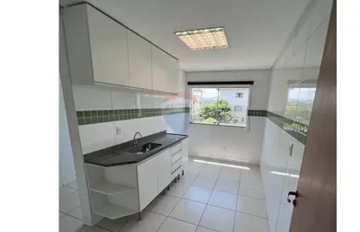 Apartamento à venda com 3 quartos no bairro rochedo