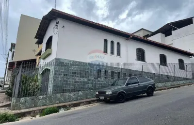 Casa com 4 quartos à venda no Carijós, Conselheiro Lafaiete 