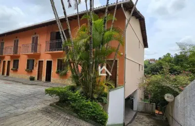 Casa à venda, 96 m² por r$ 405.000,00 - várzea - teresópolis/rj