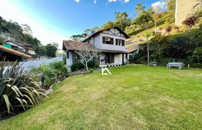 Casa com 4 dormitórios à venda, 370 m² por r$ 1.790.000,00 - panorama - teresópolis/rj