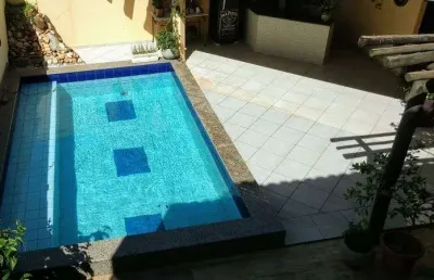 Casa para venda com 278 metros 3 quartos sendo 1 suíte prox. av santos dumont londrina - paraná