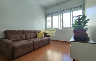 Apartamento reformado  e aconchegante com 75m² com 2 dorms - próximo ao metrô marechal!