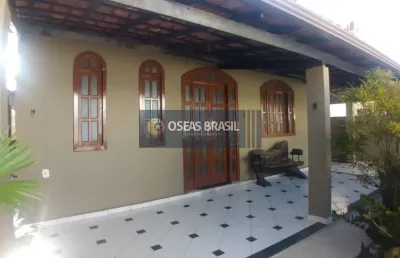 Venda de casa em quintas do descobrimento, porto seguro: 3 dormitórios, 1 suíte, 1 banheiro por r$390.000. oportunidade!