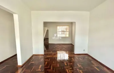 Casa com 3 quartos à venda no Centro, Pelotas 